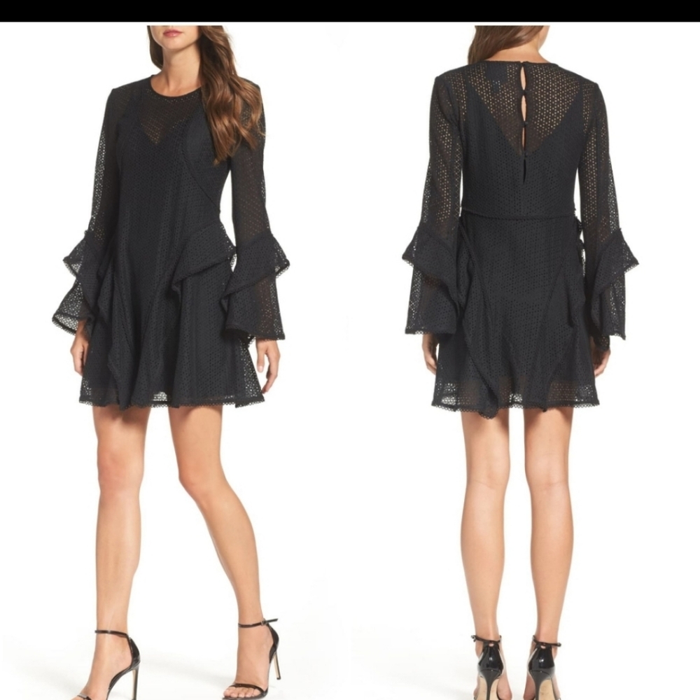C/MEO Collective Aspire Mini Dress Size Medium